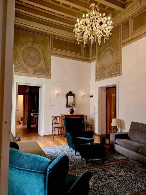 Appartamento Storico Nel Centro فلورنس المظهر الخارجي الصورة